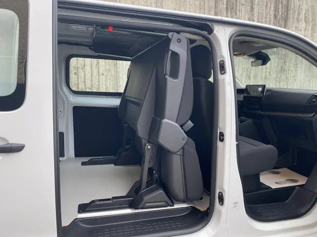 Peugeot Expert Fourgon Standard Double Cabine Diesel 120ch  Manuelle