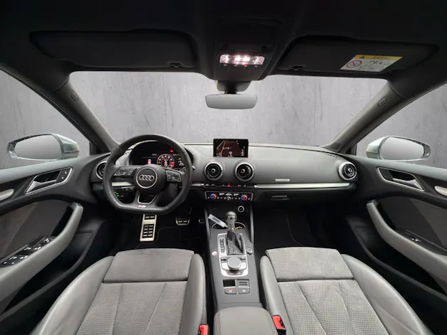 Audi S3 Sportback 2.0 T FSI quattro S-Tronic