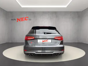 Audi S3 Sportback 2.0 T FSI quattro S-Tronic