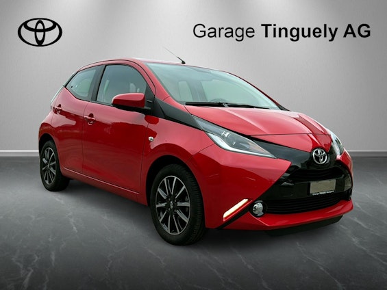 Vehicle image 5 Vehicle image 5