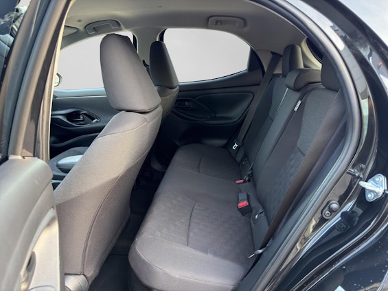 Vehicle image 6 Vehicle image 6