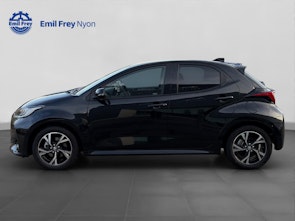 Vehicle image TOYOTA Yaris 1.5 VVT-i HSD Trend