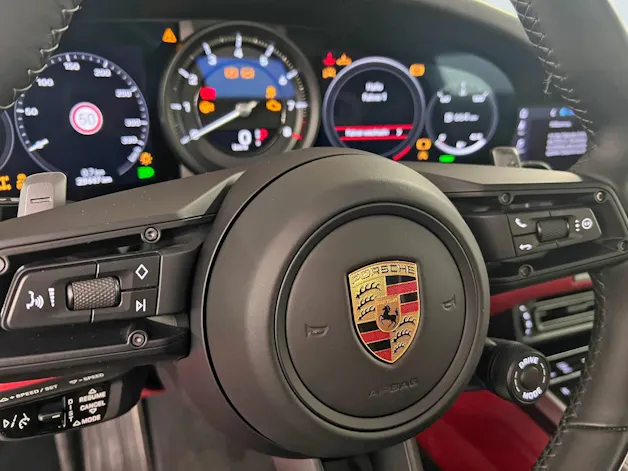 Porsche 911 Carrera 4S Cabriolet
