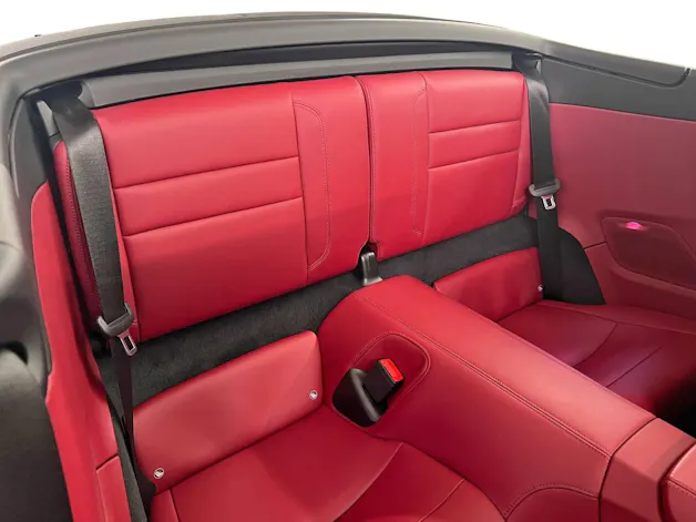 Porsche 911 Carrera 4S Cabriolet
