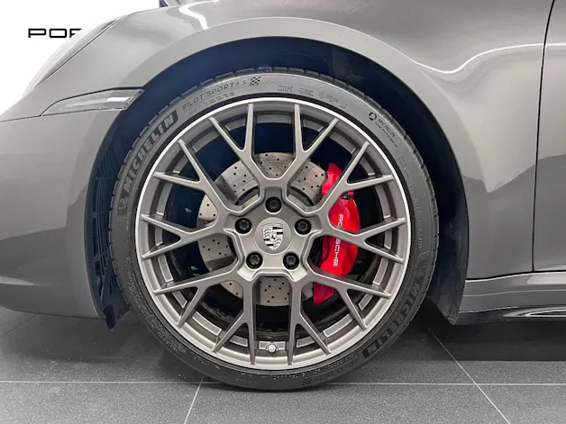 Porsche 911 Carrera 4S Cabriolet