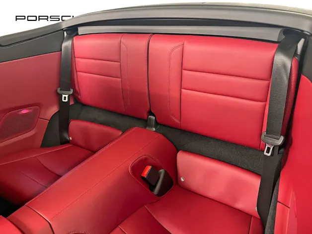 Porsche 911 Carrera 4S Cabriolet