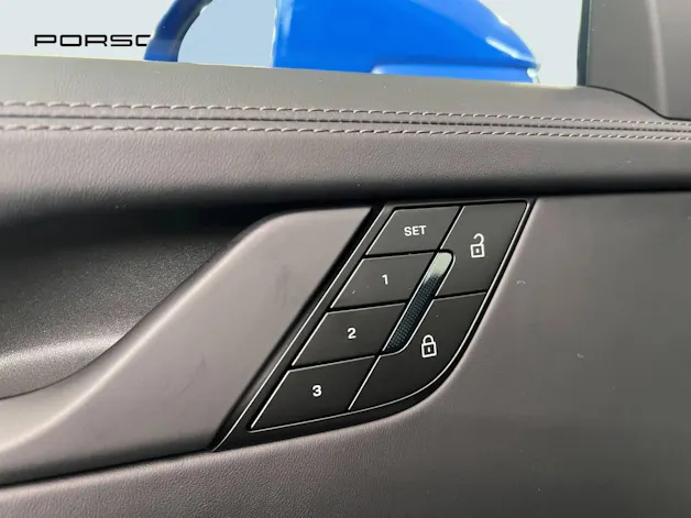 Porsche 911 Carrera S