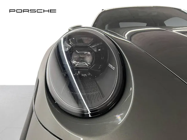 Porsche 911 Carrera GTS