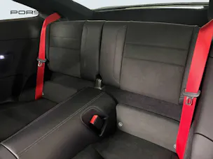 Porsche 911 Carrera GTS