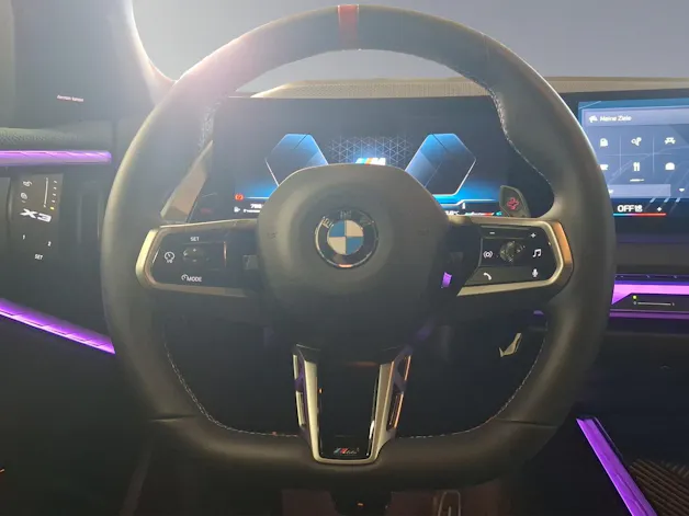 BMW X3 M50i
