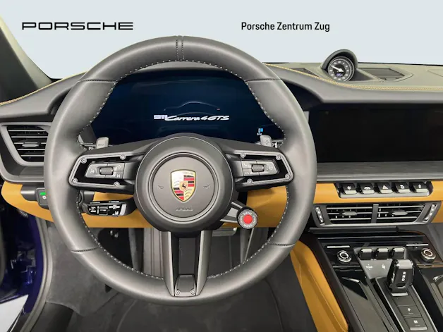 Porsche 911 Carrera 4 GTS Cabriolet