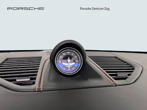 Porsche 911 Carrera 4 GTS Cabriolet