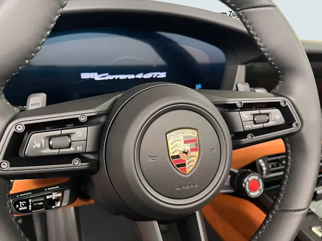 Porsche 911 Carrera 4 GTS Cabriolet