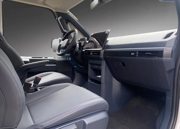 Vehicle image 14 Vehicle image 14