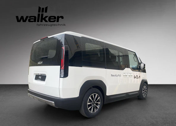 Vehicle image 5 Vehicle image 5