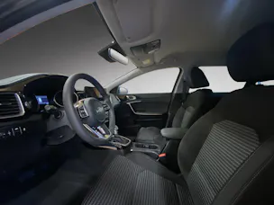 Kia Ceed SW 1.5 T-GDi MHEV Power