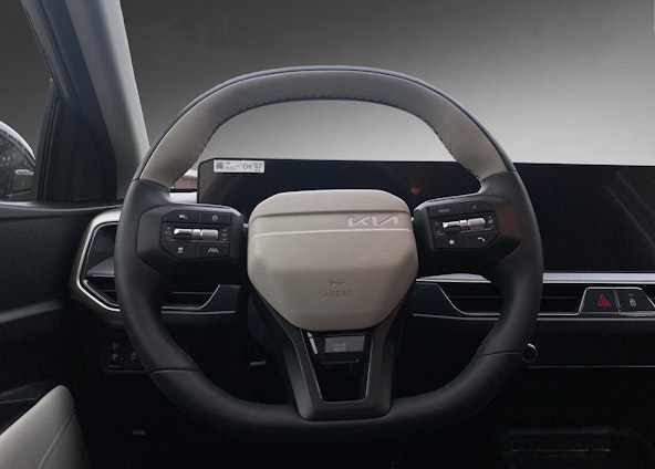 Vehicle image 9 Vehicle image 9