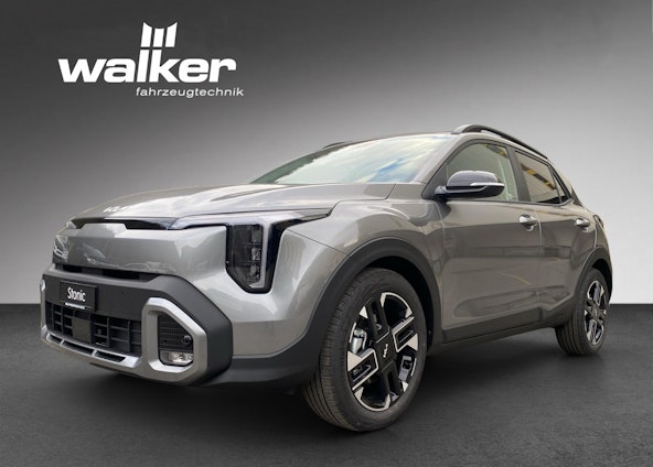 First vehicle image First vehicle image