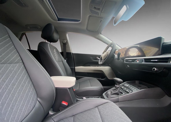 Vehicle image 13 Vehicle image 13