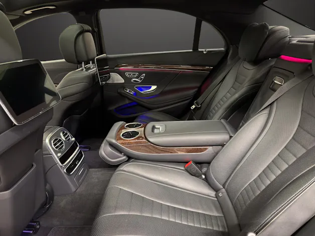 Mercedes-Benz S 560 L 4Matic 9G-Tronic