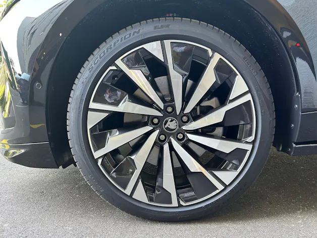 Škoda Enyaq 85x Sportline 4x4