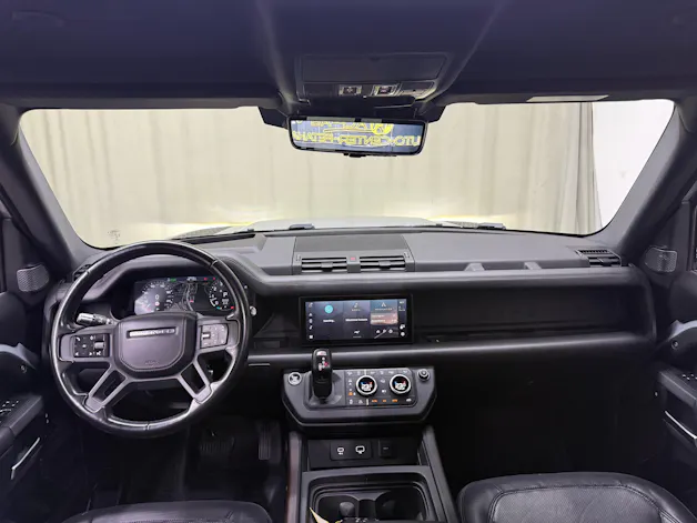Land Rover Defender 110 P400 I6 X-Dynamic HSE 3.0 AT8