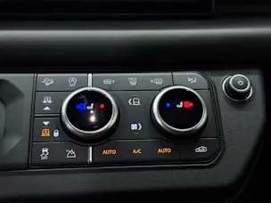 Land Rover Defender 110 P400 I6 X-Dynamic HSE 3.0 AT8