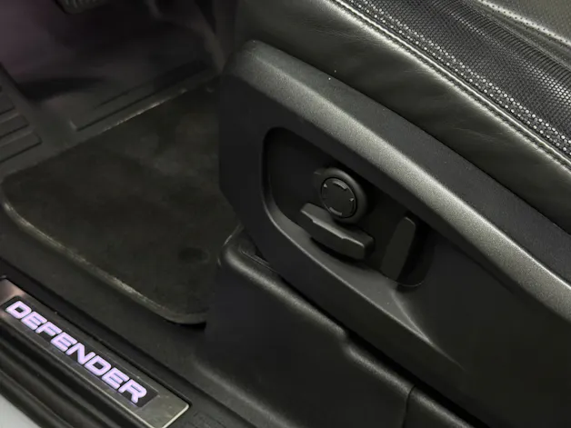 Land Rover Defender 110 P400 I6 X-Dynamic HSE 3.0 AT8