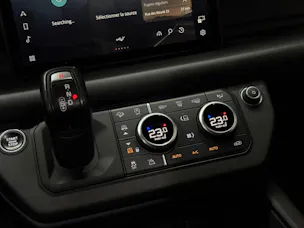 Land Rover Defender 110 P400 I6 X-Dynamic HSE 3.0 AT8