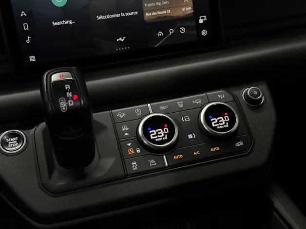 Land Rover Defender 110 P400 I6 X-Dynamic HSE 3.0 AT8