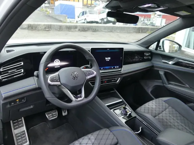 VW Tiguan 2.0 TDI SCR R-Line 4Motion DSG