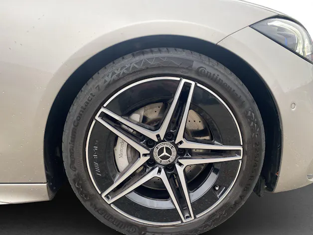 Mercedes-Benz C 300 T 4Matic AMG Line