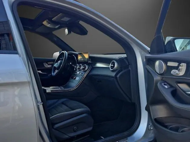 Mercedes-Benz GLC 300 AMG Line 4Matic