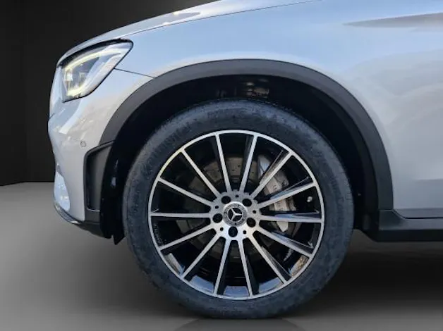 Mercedes-Benz GLC 300 AMG Line 4Matic