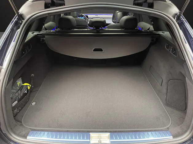 Mercedes-Benz E 220 d T 4M 9G-Tronic