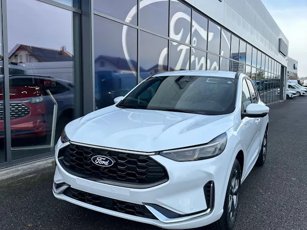 Ford Kuga 2.5 Hybrid ST-Line X 4x4 FHEV
