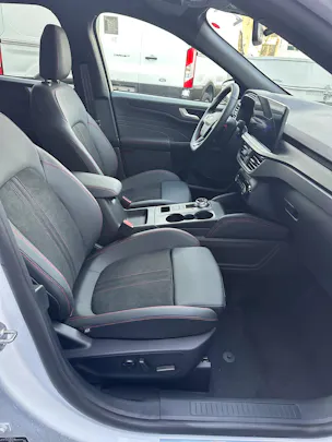 Ford Kuga 2.5 Hybrid ST-Line X 4x4 FHEV