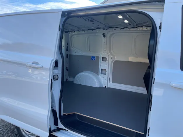VW Transporter 2.0 TDI Automat