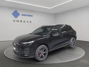 Audi Q3 SUV e-hybrid 200 kW S tronig