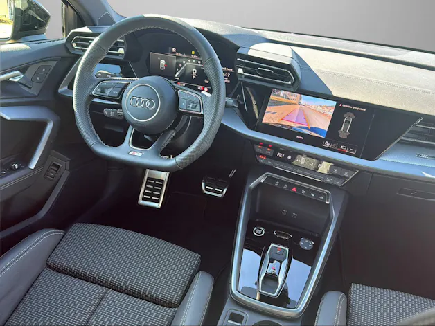 Audi A3 Sportback TFSI 110 kW S line Attraction S tronic