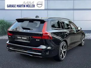 Volvo V60 2.0 B5 MH Plus Dark AWD