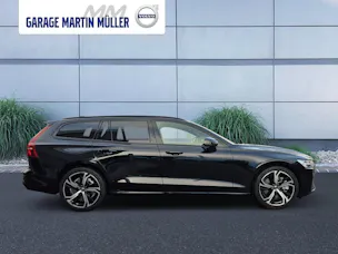 Volvo V60 2.0 B5 MH Plus Dark AWD