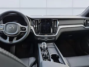 Volvo V60 2.0 B5 MH Plus Dark AWD