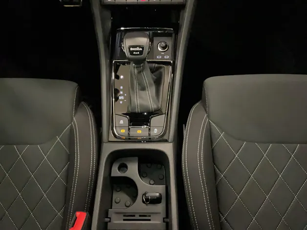Škoda Karoq 2.0 TDI CR Sport Line 4x4 DSG