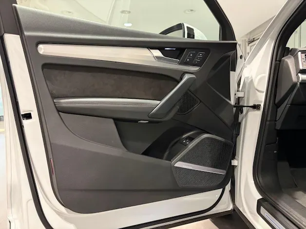 Audi Q5 55 TFSI e sport quattro
