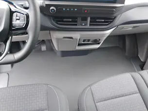 Ford Transit Custom Van 320 L2 2.0 EcoBlue 136 Trend Automat