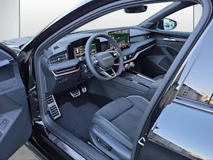 Škoda Superb Combi 2.0 TSI Sportline 4x4 DSG