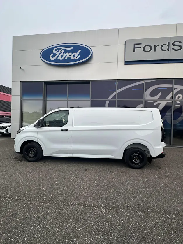 Ford Transit Custom Van 320 L2 2.0 EcoBl Trend/136CV/Aut.