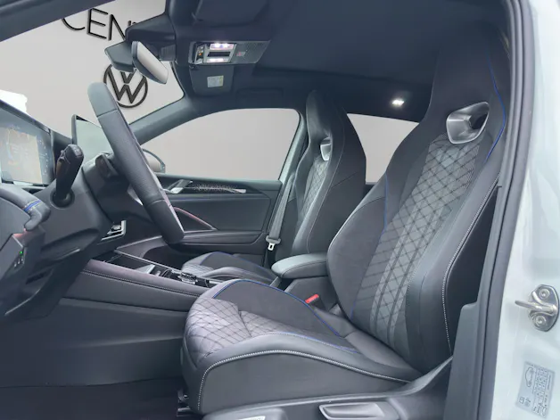 VW Tiguan 2.0 TSI DSG R-Line 4Motion