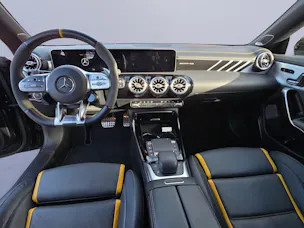Mercedes-Benz CLA 45 S AMG 4X4 Kombi 8G-DCT / Sehr grosszügige Ausstattung